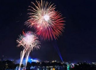 Hà Nội tổ chức 30 điểm bắn pháo hoa mừng Ngày Giải phóng Thủ đô Hà Nội tổ chức 30 điểm bắn pháo hoa mừng Ngày Giải phóng Thủ đô