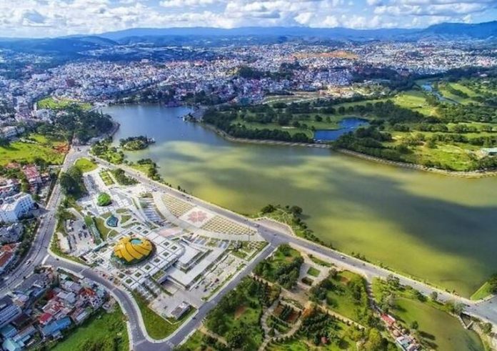Lâm Đồng đặt mục tiêu trở thành 'thiên đường xanh' tầm cỡ quốc tế Lâm Đồng đặt mục tiêu trở thành 'thiên đường xanh' tầm cỡ quốc tế