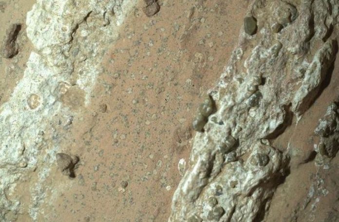 NASA tuyên bố tìm ra 'dấu hiệu tốt nhất về sự sống' ở Sao Hỏa NASA tuyên bố tìm ra 'dấu hiệu tốt nhất về sự sống' ở Sao Hỏa