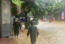 Video: Nước lũ cuồn cuộn đổ về, nhiều nơi ở Hà Giang lại ngập sâu