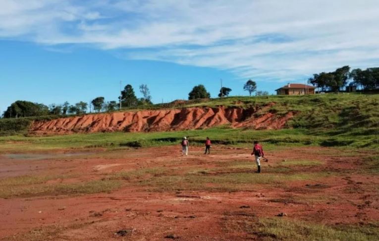 Phát hiện hóa thạch khủng long 200 triệu năm tuổi tại Brazil
