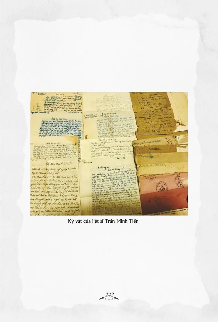 Tro ve trong giac mo cua liet si Tran Minh Tien h2 min - Ấn bản tích hợp đa phương tiện đọc những lá thư thời chiến