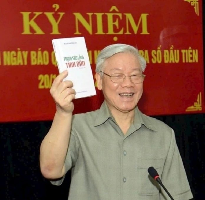 Tổng Bí thư Nguyễn Phú Trọng trong sâu lắng tình dân Tổng Bí thư Nguyễn Phú Trọng trong sâu lắng tình dân