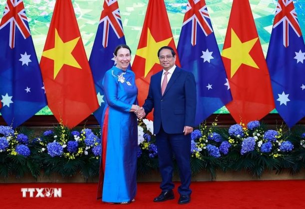 3 min 43 611x420 - Thủ tướng Phạm Minh Chính hội kiến Chủ tịch Thượng viện Australia Sue Lines