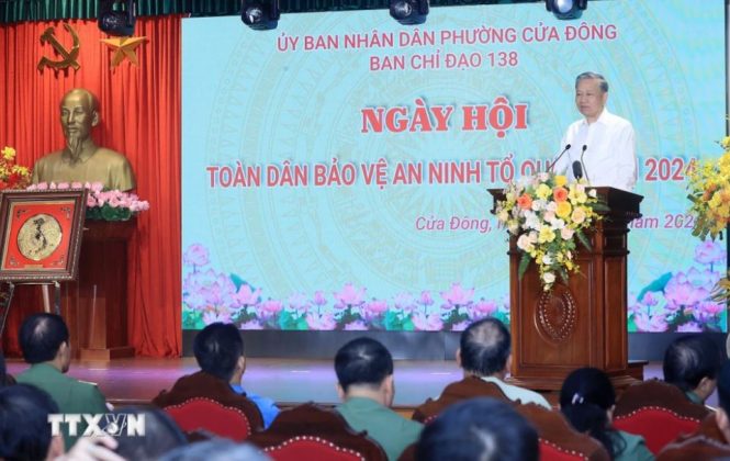 5 min 6 665x420 - Chủ tịch nước dự Ngày hội toàn dân bảo vệ an ninh Tổ quốc tại phường Cửa Đông