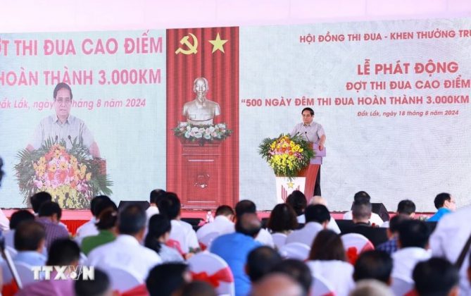 6 min 24 669x420 - Thủ tướng phát động 500 ngày đêm thi đua hoàn thành 3.000km đường bộ cao tốc