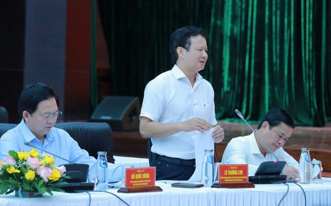 L&atilde;nh đạo một số tỉnh Bắc Trung Bộ v&agrave; Duy&ecirc;n hải miền Trung ph&aacute;t biểu tại cuộc l&agrave;m việc