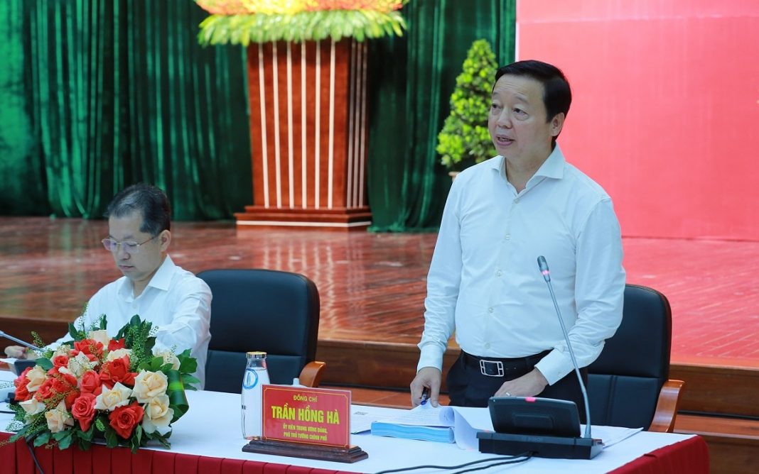 Đổi mới mạnh mẽ tư duy xây dựng thể chế, kiến tạo không gian mới phát triển Đổi mới mạnh mẽ tư duy xây dựng thể chế, kiến tạo không gian mới phát triển
