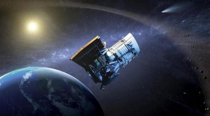 Kính viễn vọng NASA sắp bốc cháy trên bầu trời Trái Đất Kính viễn vọng NASA sắp bốc cháy trên bầu trời Trái Đất
