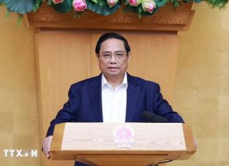 Thủ tướng: Phấn đấu năm 2024 nhiều hơn, bao trùm hơn, toàn diện hơn 2023