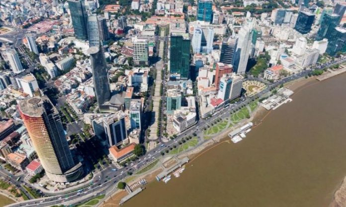Thành phố Hồ Chí Minh ban hành chỉ thị tăng trưởng kinh tế đến 2025 với 6 mục tiêu Thành phố Hồ Chí Minh ban hành chỉ thị tăng trưởng kinh tế đến 2025 với 6 mục tiêu