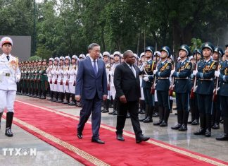 Tổng Bí thư, Chủ tịch nước Tô Lâm chủ trì Lễ đón Tổng thống Mozambique Tổng Bí thư, Chủ tịch nước Tô Lâm chủ trì Lễ đón Tổng thống Mozambique
