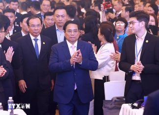Thủ tướng dự khai mạc Diễn đàn Kinh tế Thành phố Hồ Chí Minh lần thứ 5