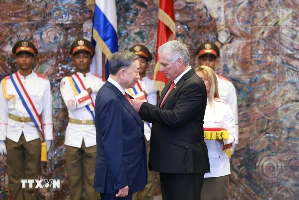 Tổng Bí thư, Chủ tịch nước Tô Lâm nhận Huân chương Jose Marti Tổng Bí thư, Chủ tịch nước Tô Lâm nhận Huân chương Jose Marti
