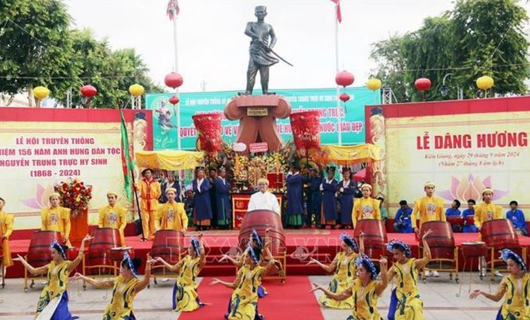 Tri ân tấm gương yêu nước, sự hy sinh quả cảm của Anh hùng dân tộc Nguyễn Trung Trực