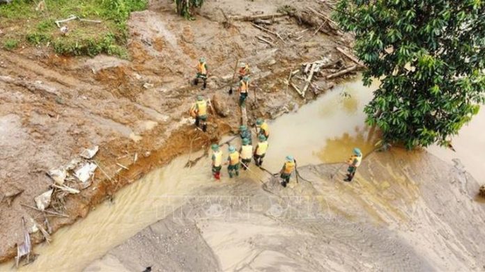 Khẩn trương tái thiết, ổn định cuộc sống người dân Làng Nủ Khẩn trương tái thiết, ổn định cuộc sống người dân Làng Nủ