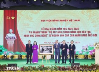Tổng Bí thư, Chủ tịch nước dự Lễ khai giảng tại Học viện Nông nghiệp Việt Nam Tổng Bí thư, Chủ tịch nước dự Lễ khai giảng tại Học viện Nông nghiệp Việt Nam