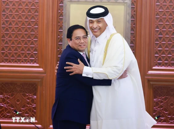 Thủ tướng Phạm Minh Ch&iacute;nh hội kiến Chủ tịch Quốc hội Qatar