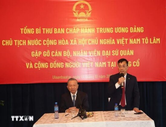 Đại sứ Việt Nam tại M&ocirc;ng Cổ Nguyễn Tuấn Thanh ph&aacute;t biểu.