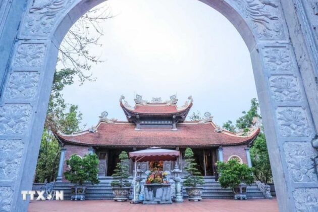 Đền thờ Chủ tịch Hồ Ch&iacute; Minh trong khu di t&iacute;ch. (Ảnh: Ho&agrave;ng Hiếu/TTXVN)