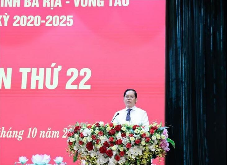 Bí thư Tỉnh ủy Phạm Viết Thanh phát biểu chỉ đạo tại hội nghị.