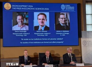 Giải Nobel Kinh tế lý giải nguyên nhân chênh lệch giàu nghèo giữa các quốc gia Giải Nobel Kinh tế lý giải nguyên nhân chênh lệch giàu nghèo giữa các quốc gia