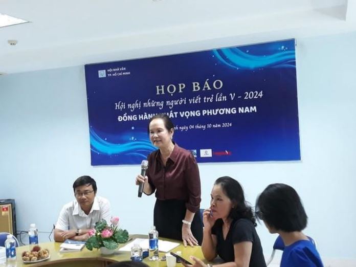 Nhà văn Nguyễn Nhật Ánh, Nguyễn Ngọc Tư cổ vũ người viết trẻ Nhà văn Nguyễn Nhật Ánh, Nguyễn Ngọc Tư cổ vũ người viết trẻ
