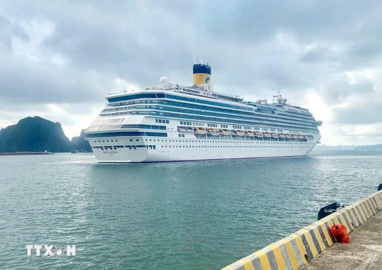 Ngày 30/9/2024, Cảng tàu du lịch quốc tế Hạ Long (Quảng Ninh) đón tàu biển mang tên Costa Serena (quốc tịch Italy) chở gần 3.000 khách du lịch quốc tế và hơn 1.000 thủy thủ đoàn. 