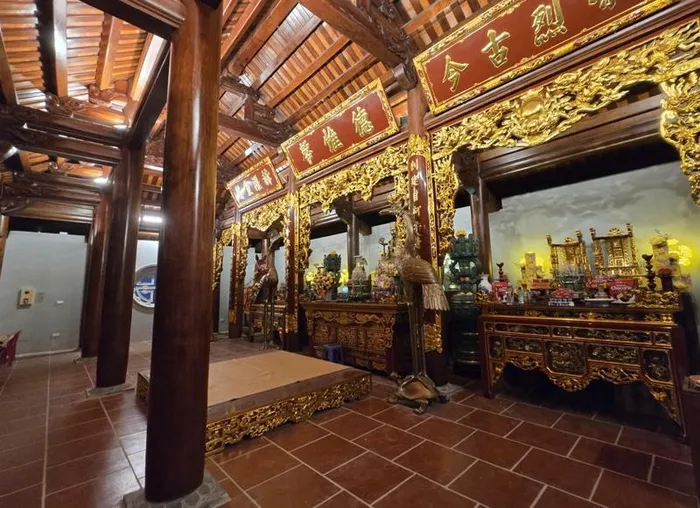 Trước sự xuống cấp của di tích, đền thờ Lý Nam Đế được trùng tu xây dựng, tôn tạo trên cơ sở giữ nguyên hiện trạng.