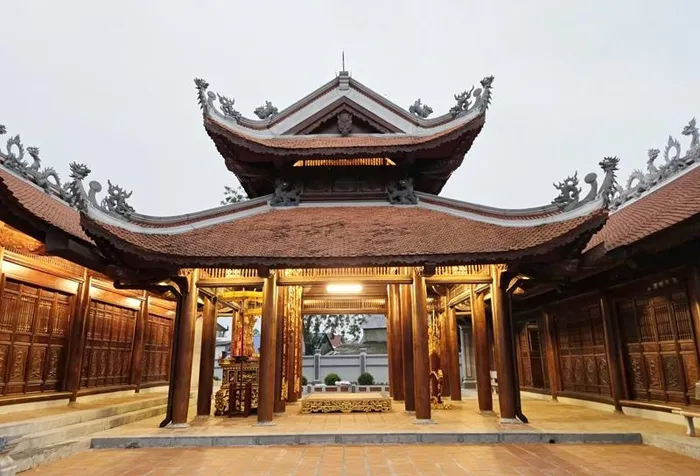 Một góc đền thờ Lý Nam Đế sau khi được trùng tu, tôn tạo.
