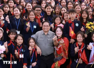 Thủ tướng Phạm Minh Chính dự Ngày hội Đại đoàn kết toàn dân tộc tại Lạng Sơn Thủ tướng Phạm Minh Chính dự Ngày hội Đại đoàn kết toàn dân tộc tại Lạng Sơn