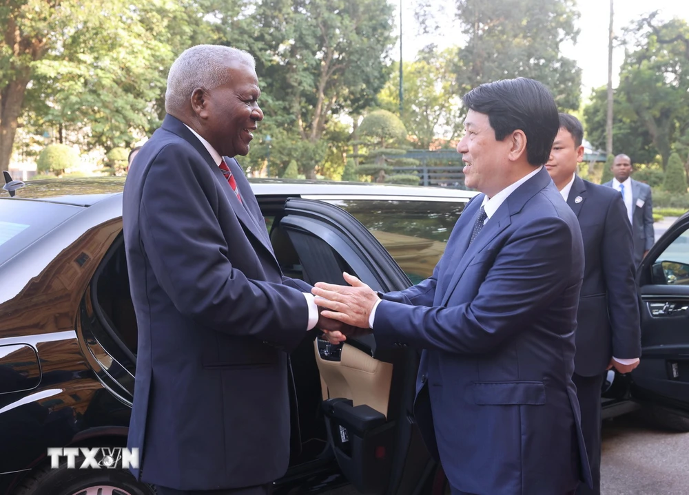 Chủ tịch nước Lương Cường tiếp Chủ tịch Quốc hội Chính quyền Nhân dân Cuba Chủ tịch nước Lương Cường tiếp Chủ tịch Quốc hội Chính quyền Nhân dân Cuba