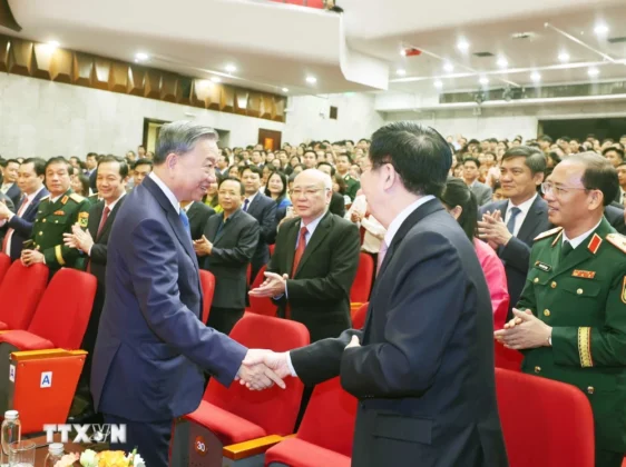 Tổng B&iacute; thư T&ocirc; L&acirc;m dự Chương tr&igrave;nh 'Hồ Ch&iacute; Minh-H&agrave;nh tr&igrave;nh kh&aacute;t vọng 2024'