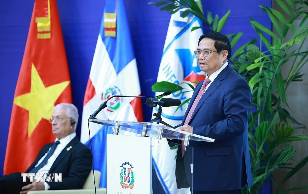 Thủ tướng phát biểu chính sách tại Học viện Ngoại giao Dominicana Thủ tướng phát biểu chính sách tại Học viện Ngoại giao Dominicana