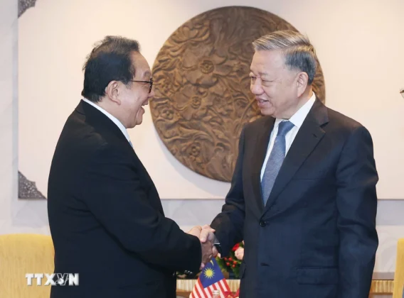 Tổng B&iacute; thư T&ocirc; L&acirc;m tiếp l&atilde;nh đạo c&aacute;c doanh nghiệp Malaysia