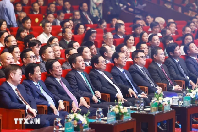 Thủ tướng Phạm Minh Ch&iacute;nh dự Lễ c&ocirc;ng bố sản phẩm đạt Thương hiệu Quốc gia Việt Nam lần thứ 9 năm 2024.