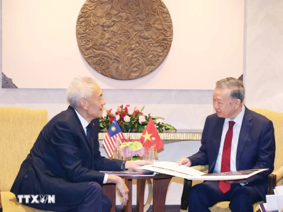 Tổng B&iacute; thư T&ocirc; L&acirc;m tiếp &ocirc;ng Dato&rsquo; Lin Yun Ling, Gi&aacute;m đốc Điều h&agrave;nh Tập đo&agrave;n Gamuda.