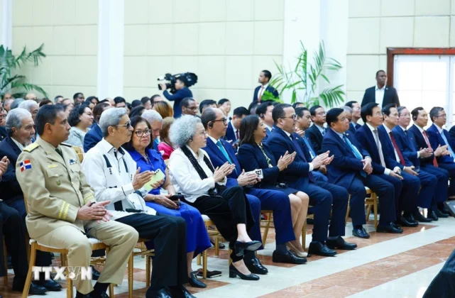 C&aacute;c đại biểu tham dự buổi ph&aacute;t biểu về ch&iacute;nh s&aacute;ch của Thủ tướng Phạm Minh Ch&iacute;nh.
