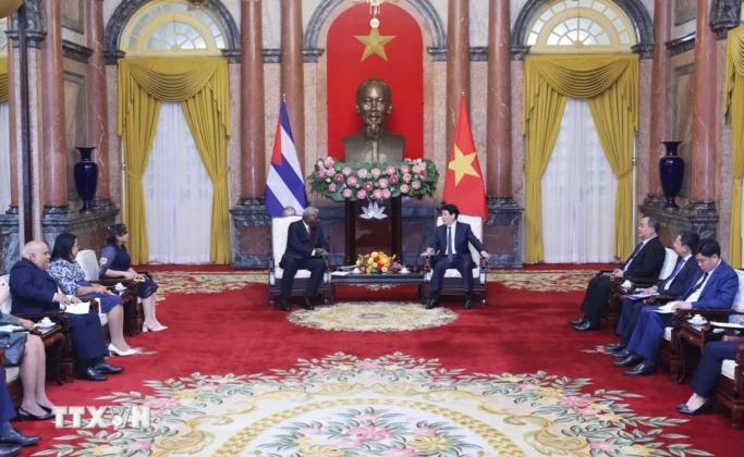 Quang cảnh buổi tiếp.