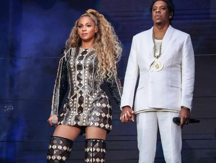 Beyoncé đã kết hôn với nam rapper Jay-Z từ năm 2008.
