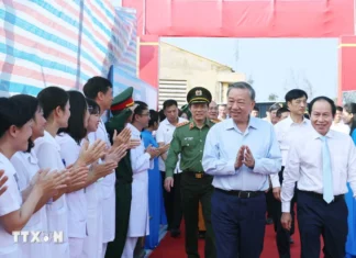Tổng Bí thư Tô Lâm thăm và làm việc tại huyện đảo Bạch Long Vĩ Tổng Bí thư Tô Lâm thăm và làm việc tại huyện đảo Bạch Long Vĩ