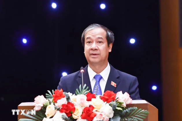 Bộ trưởng Bộ Gi&aacute;o dục v&agrave; Đ&agrave;o tạo Nguyễn Kim Sơn ph&aacute;t biểu.