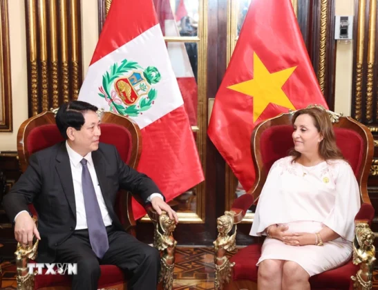 Chủ tịch nước Lương Cường v&agrave; Tổng thống Peru Dina Ercilia Boluarte Zegarr.