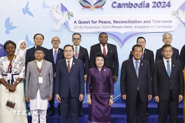 Chủ tịch Quốc hội Trần Thanh Mẫn v&agrave; đại biểu dự Hội nghị.
