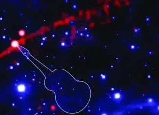 Ảnh độc từ NASA: Cấu trúc lạ hình đàn guitar đang phun lửa