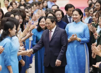 Đóng góp của phụ nữ Việt Nam qua gần 40 năm tiến hành công cuộc đổi mới Đóng góp của phụ nữ Việt Nam qua gần 40 năm tiến hành công cuộc đổi mới