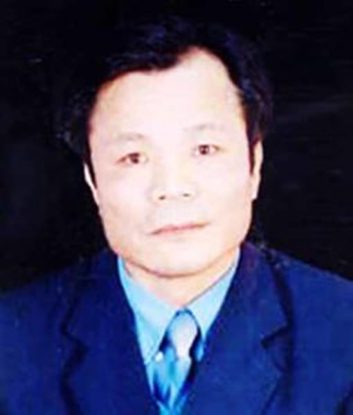 Nhà thơ Nguyễn Tấn Việt 