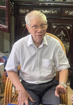Một số hoạt động của nh&agrave; văn Ho&agrave;ng Quốc Hải v&agrave; nh&agrave; văn Ph&ugrave;ng Văn Khai: