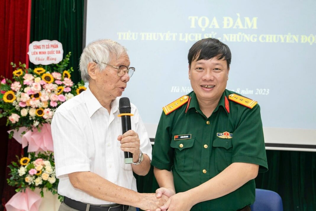 Nhà văn Hoàng Quốc Hải: Một vẻ đẹp của người Hà Nội - Tác giả: Nhà văn Phùng Văn Khai Nhà văn Hoàng Quốc Hải: Một vaẻ đẹp của người Hà Nội - Tác giả: Nhà văn Phùng Văn Khai
