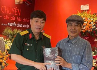 Nhà văn Minh Chuyên: Anh hùng Lao động và câu chuyện về “Người không cô đơn” - Tác giả: Nhà văn Phùng Văn Khai